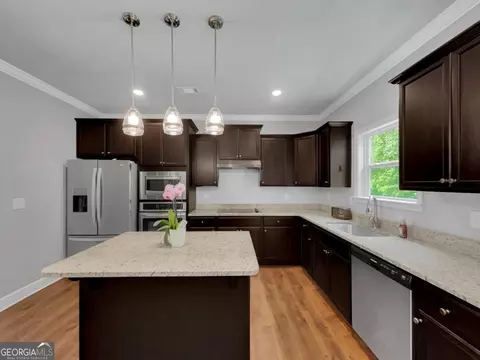 Kitchen - 1672 Carriage Ct, Monroe, GA 30656 photo 1 of 5