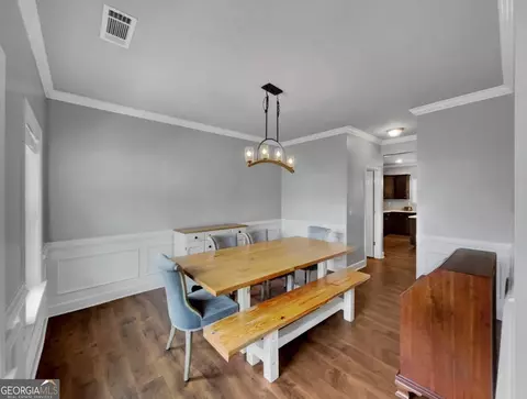Dining - 1672 Carriage Ct, Monroe, GA 30656 photo 1 of 3