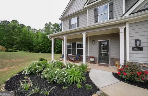 Exterior - 1672 Carriage Ct, Monroe, GA 30656 photo 2 of 20