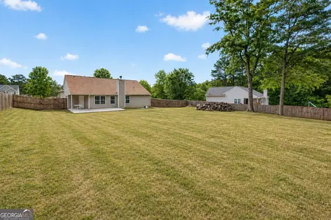 Exterior - 509 Bentley Cir, Bethlehem, GA 30620 photo 9 of 9