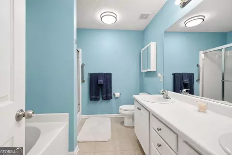 Bath - 509 Bentley Cir, Bethlehem, GA 30620 photo 1 of 5