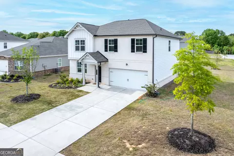 1707 Andrew Acres Ln, Loganville, GA 30052