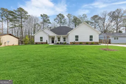 3272 Corktree Trl, Lithonia, GA 30038