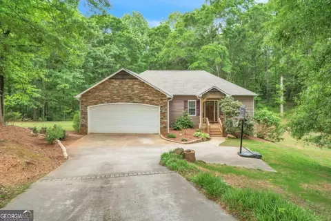378 Harper Ln, Royston, GA 30662
