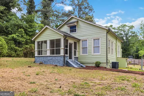 302 Fayetteville Rd, Jonesboro, GA 30236
