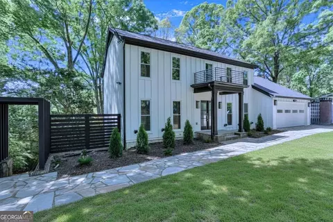 2707 Cosmos Dr NE, Atlanta, GA 30345