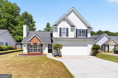2915 Camelot Woods Dr, Lawrenceville, GA 30044