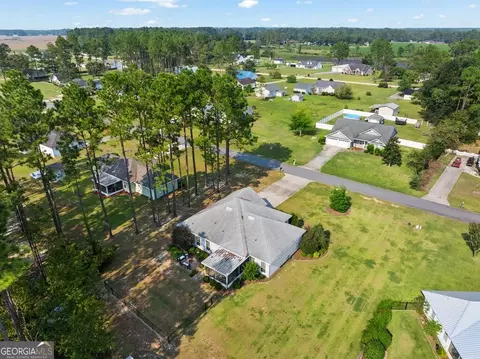 6646 Pine Ridge Cir, Blackshear, GA 31516 photo 5