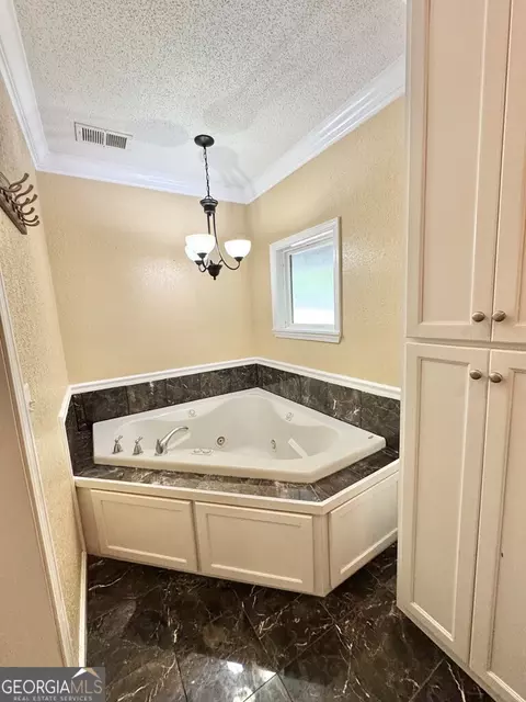 568 N Victory Dr, Lyons, GA 30436 photo 32