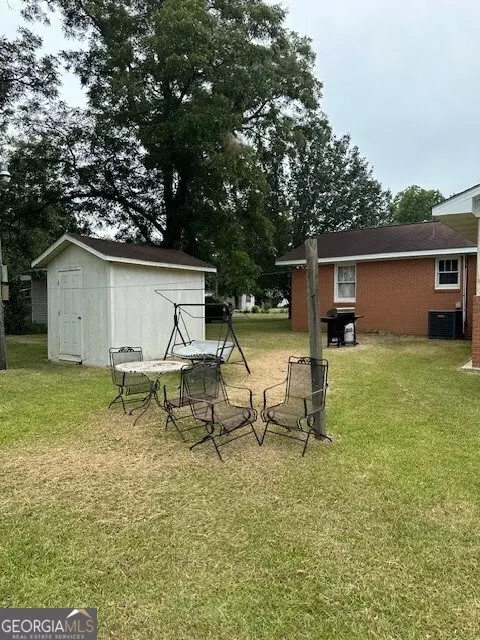 225 Cone St, Ailey, GA 30410 photo 4