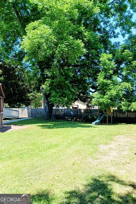2822 Thompson Pond Rd, Tarrytown, GA 30470 photo 28