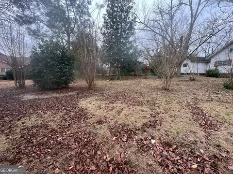 413 W Main St, Uvalda, GA 30473 photo 4