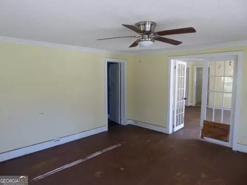 109 E Clifton Ave, Lyons, GA 30436 photo 5