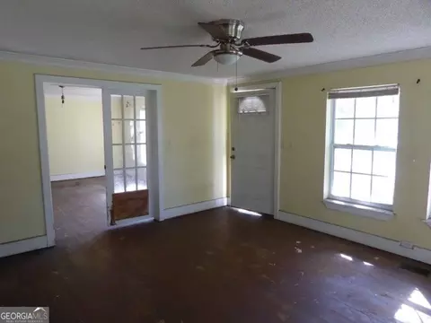 109 E Clifton Ave, Lyons, GA 30436 photo 6