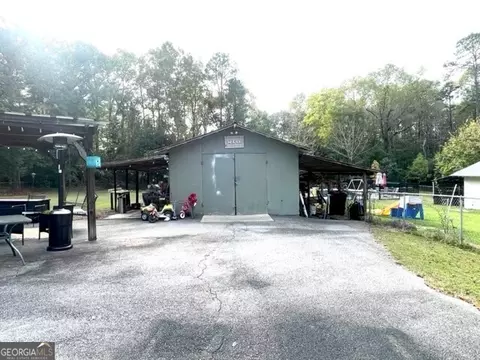 342 S Victory Dr, Lyons, GA 30436 photo 7