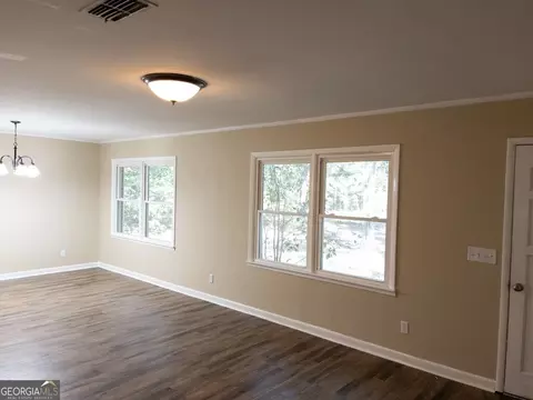365 N Hall St, Lyons, GA 30436 photo 9