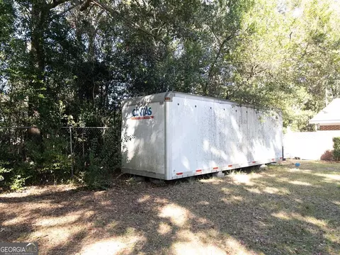 365 N Hall St, Lyons, GA 30436 photo 8
