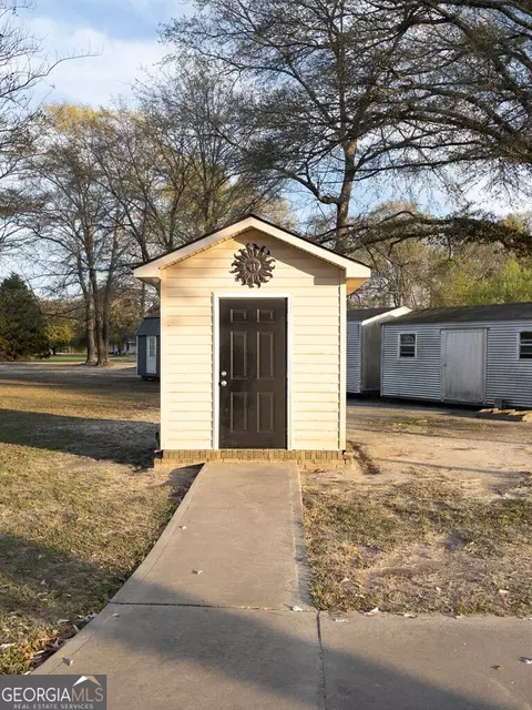 335 Geron Williamson Rd, Lyons, GA 30436 photo 5