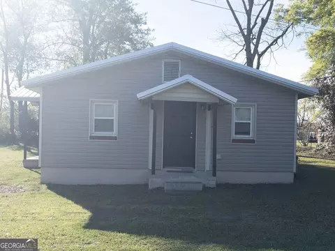 562 Old Dairy Rd, Ailey, GA 30410 photo 4