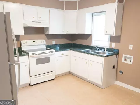 562 Old Dairy Rd, Ailey, GA 30410 photo 9