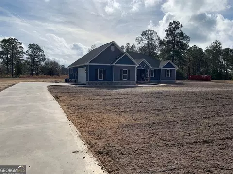 984 Golf Rd, Baxley, GA 31513 photo 1