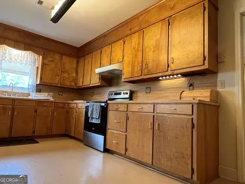 840 W Main St, Uvalda, GA 30473 photo 23