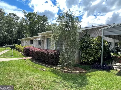 840 W Main St, Uvalda, GA 30473 photo 4