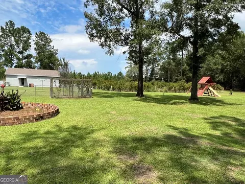 840 W Main St, Uvalda, GA 30473 photo 6