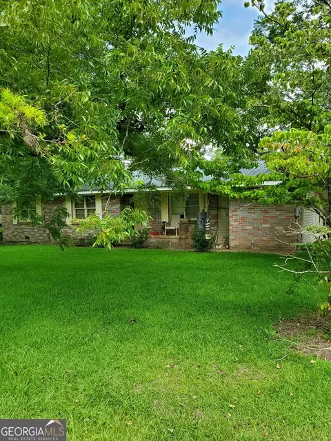 37 Noel St, Lyons, GA 30436 photo 3