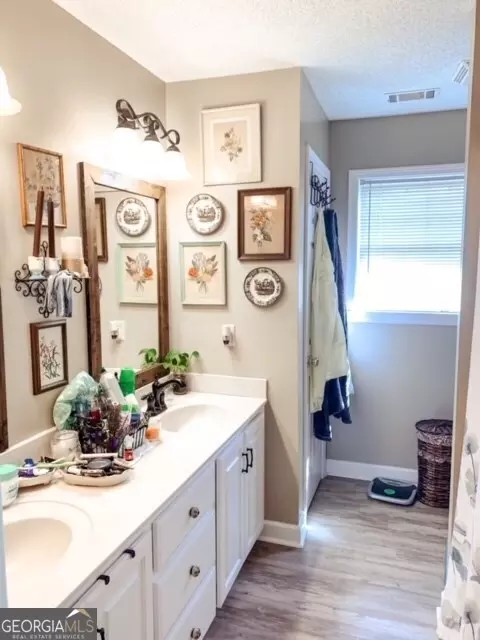 306 Academy Dr, Lyons, GA 30436 photo 16