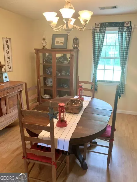197 Scarlett Ohara Dr, Ailey, GA 30410 photo 5