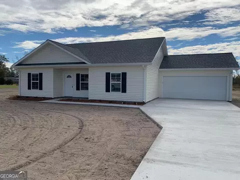 211 S Fork Dr, Baxley, GA 31513 photo 1