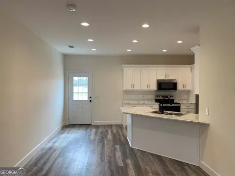 211 S Fork Dr, Baxley, GA 31513 photo 6