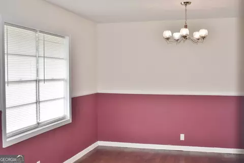 265 S Victory Dr, Lyons, GA 30436 photo 3