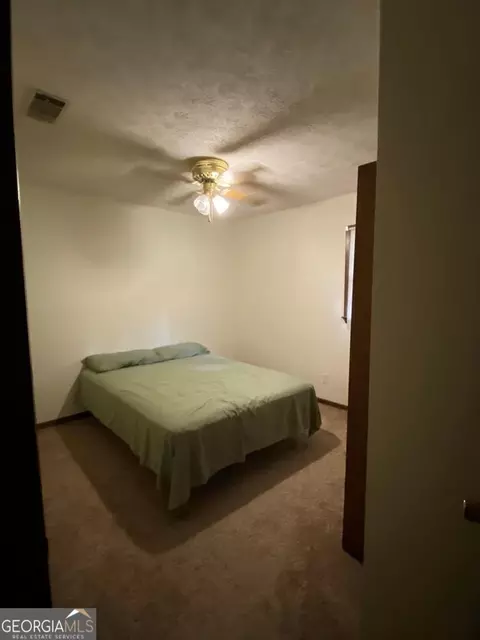 596 N Jefferson St, Lyons, GA 30436 photo 10