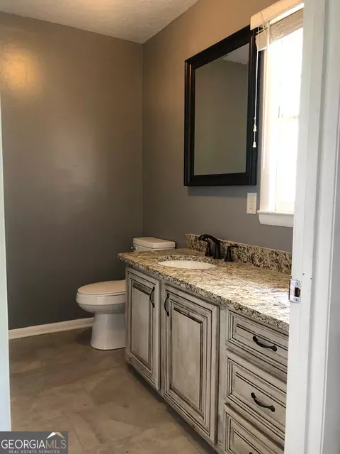 501 W Oglethorpe Ave, Lyons, GA 30436 photo 38