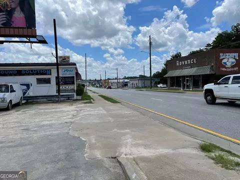 200 E First St, Vidalia, GA 30474 photo 2