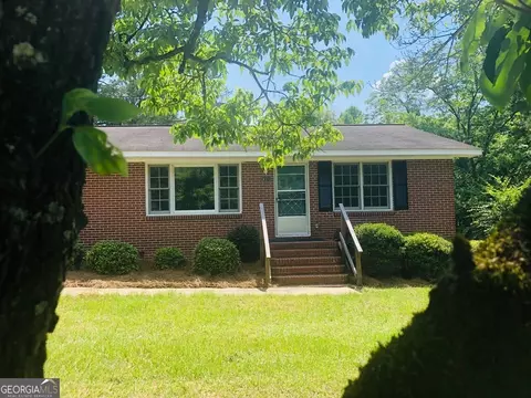 831 W Main, Uvalda, GA 30473 photo 3
