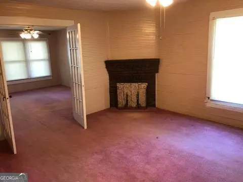 207 W Grady Ave, Lyons, GA 30436 photo 4