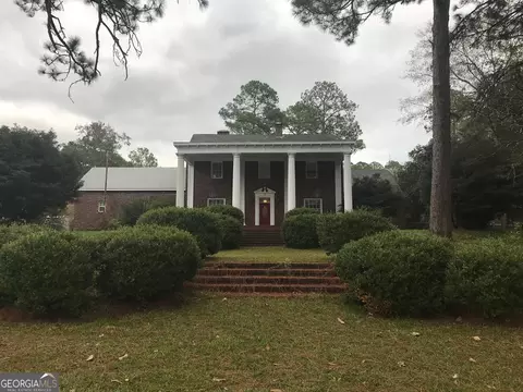 416 N State St, Lyons, GA 30436 photo 1