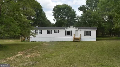 186 Emanuel Dr, Lyons, GA 30436 photo 1