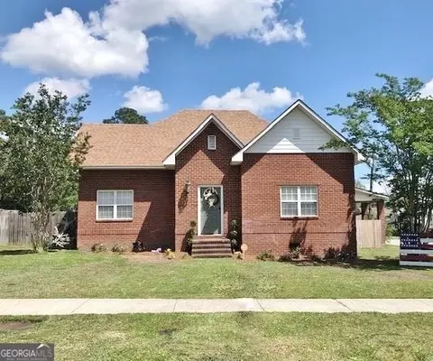 215 S Washington St, Lyons, GA 30436 photo 1