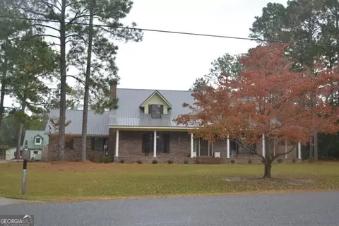 292 Mcdilda Dr, Lyons, GA 30436 photo 1