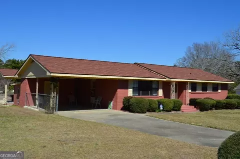 220 Mcbride Ave, Lyons, GA 30436 photo 1