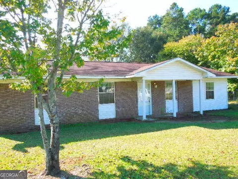 195 Skyline Dr, Lyons, GA 30436 photo 1