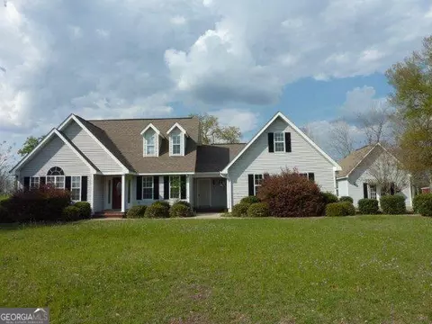 3890 Golfview Dr, Blackshear, GA 31516 photo 1