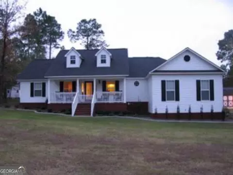 331 Mcdilda Dr, Lyons, GA 30436 photo 1