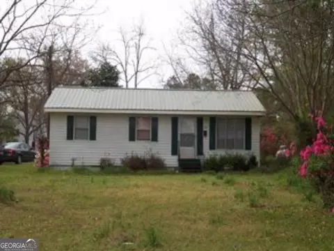 163 W Oglethorpe Ave, Lyons, GA 30436 photo 1