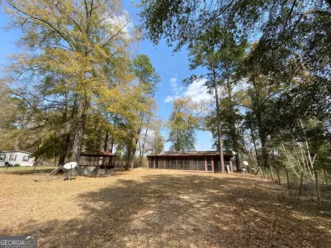 926 Dead River Rd, Uvalda, GA 30473 photo 1