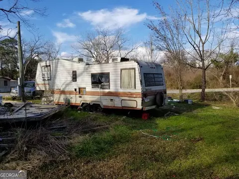 38 E Martin Luther King Jr Dr, Adrian, GA 31002 photo 1